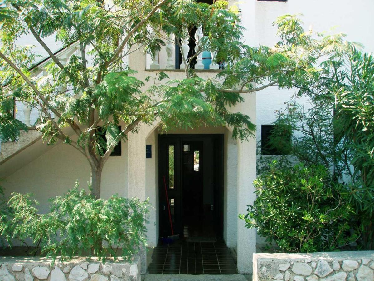 Apartments Mint Povljana - 50M From Sandy Beach Екстериор снимка