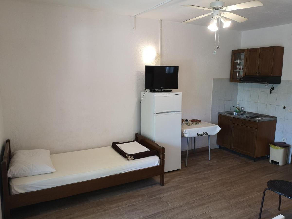 Apartments Mint Povljana - 50M From Sandy Beach Екстериор снимка