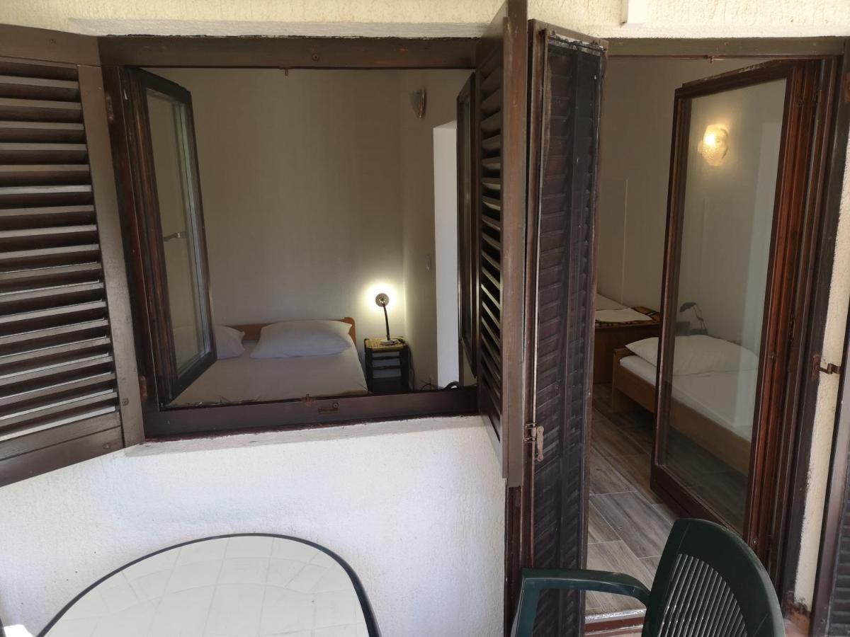 Apartments Mint Povljana - 50M From Sandy Beach Екстериор снимка